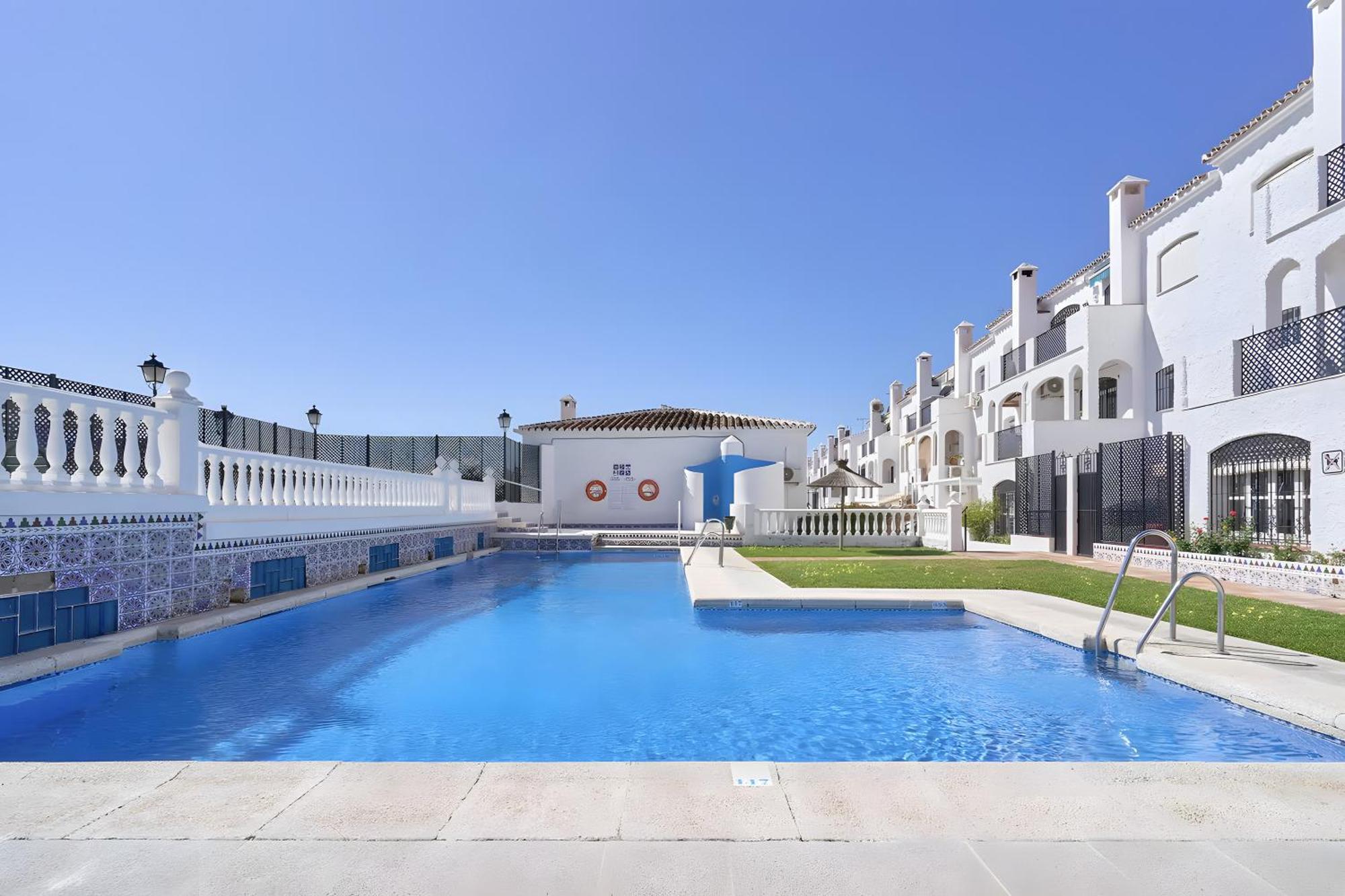 Ferienhaus Casa Lena Town House With Pool